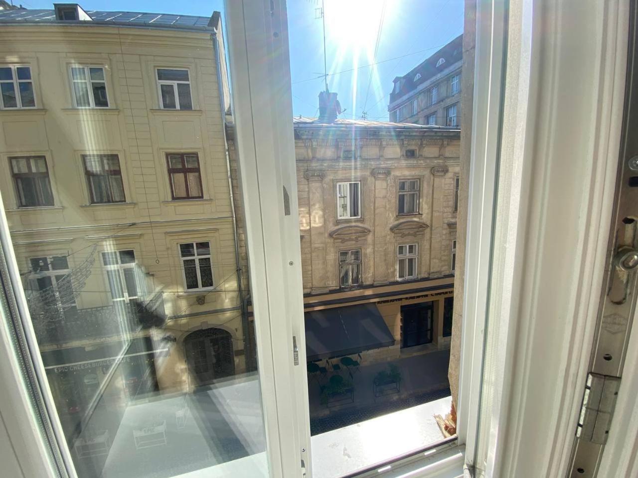 Feel Lviv! Old City Apartment Exterior photo